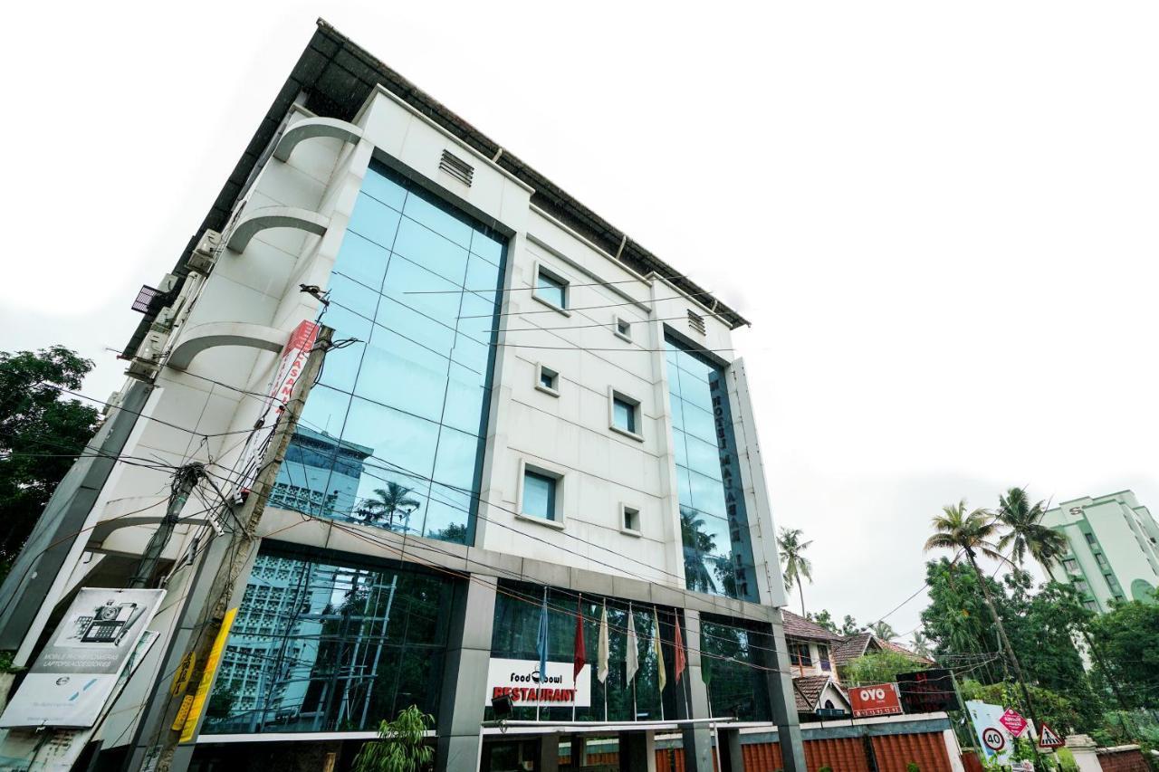 Oyo 1684 Hotel Malabar Inn 코지코드 외부 사진